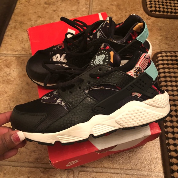 nike huarache aloha